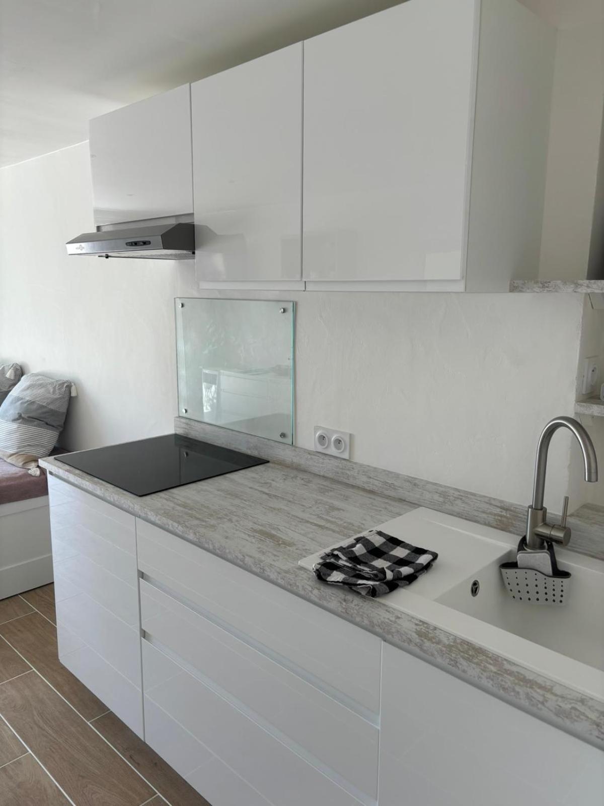 Studio Thalie Bormes-les-Mimosas Kültér fotó