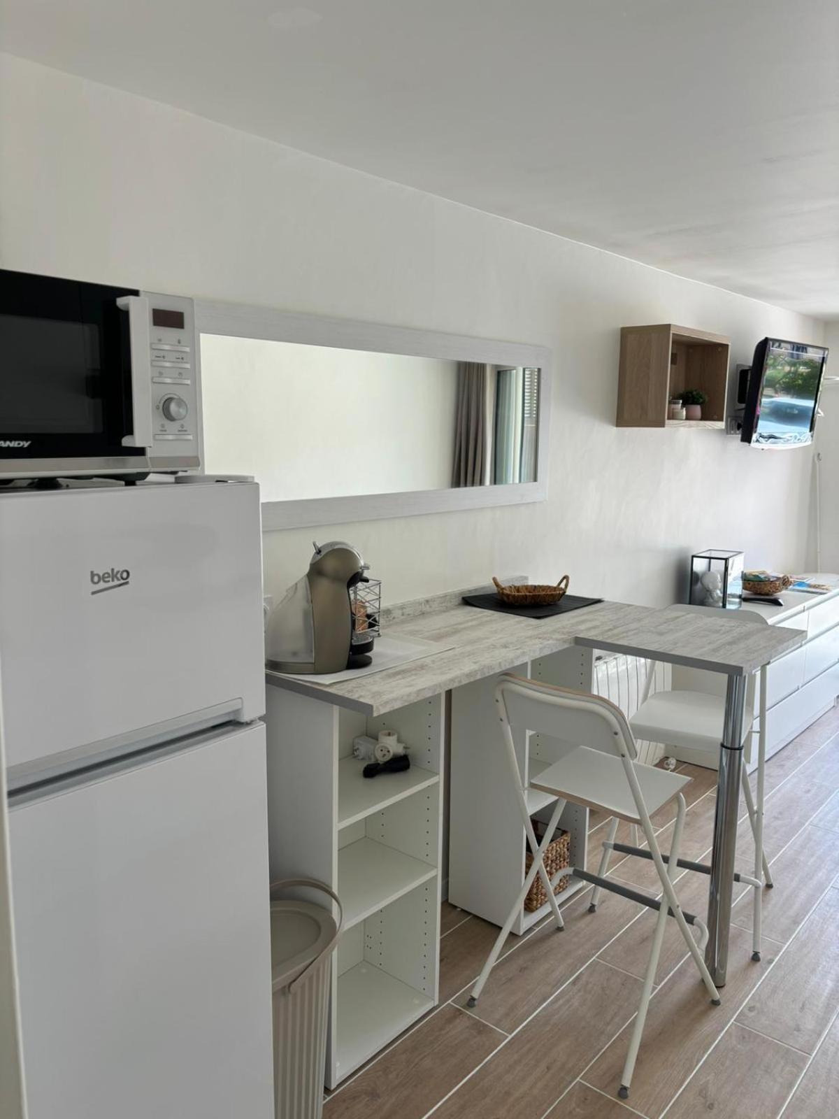 Studio Thalie Bormes-les-Mimosas Kültér fotó